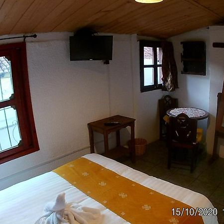 Hotel Dugelay Сан-Кристобаль-де-Ла-Касас Экстерьер фото